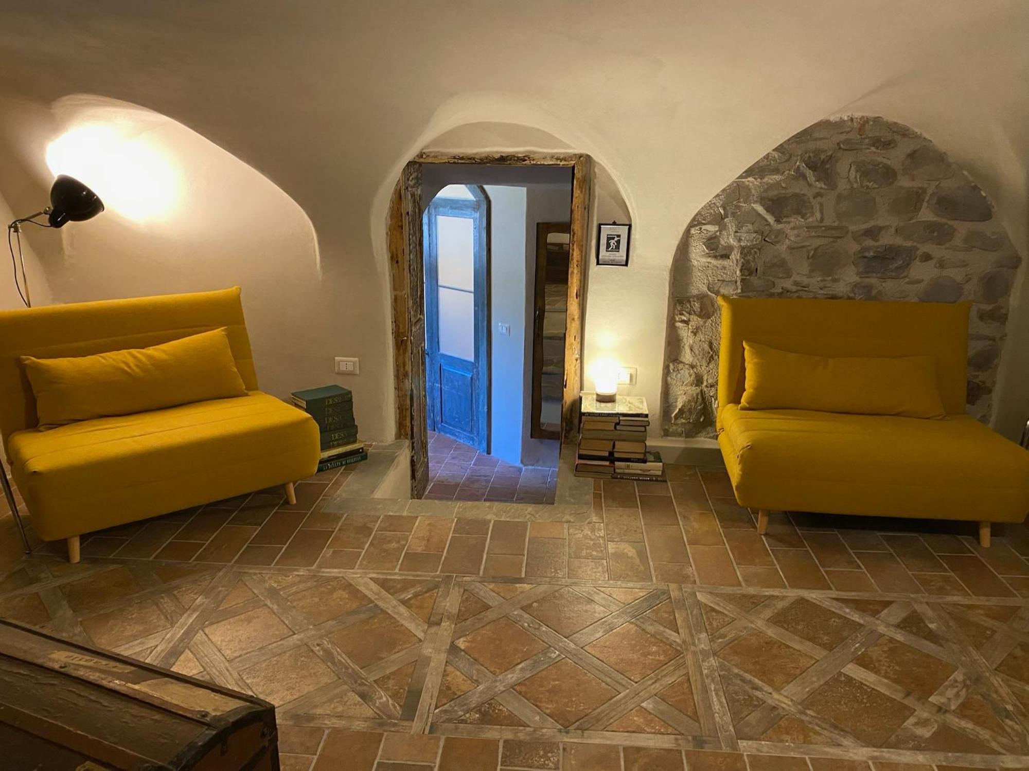 La Casa Medievale Suites E Spa Pontremoli Eksteriør billede