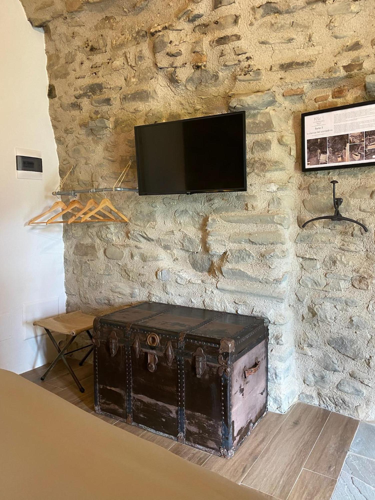 La Casa Medievale Suites E Spa Pontremoli Eksteriør billede