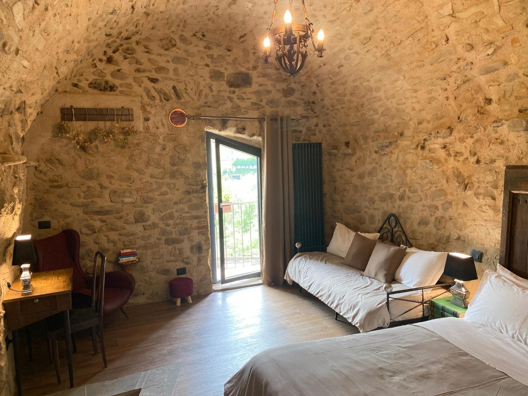 La Casa Medievale Suites E Spa Pontremoli Eksteriør billede